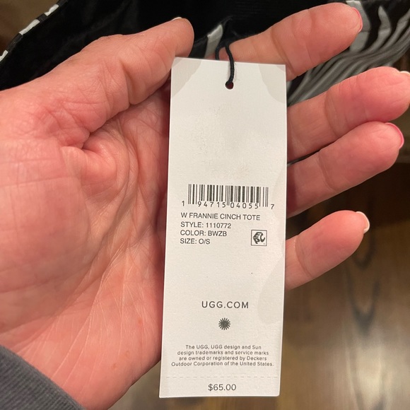 UGG NWT Frannie Cinch Totes - Picture 5 of 9